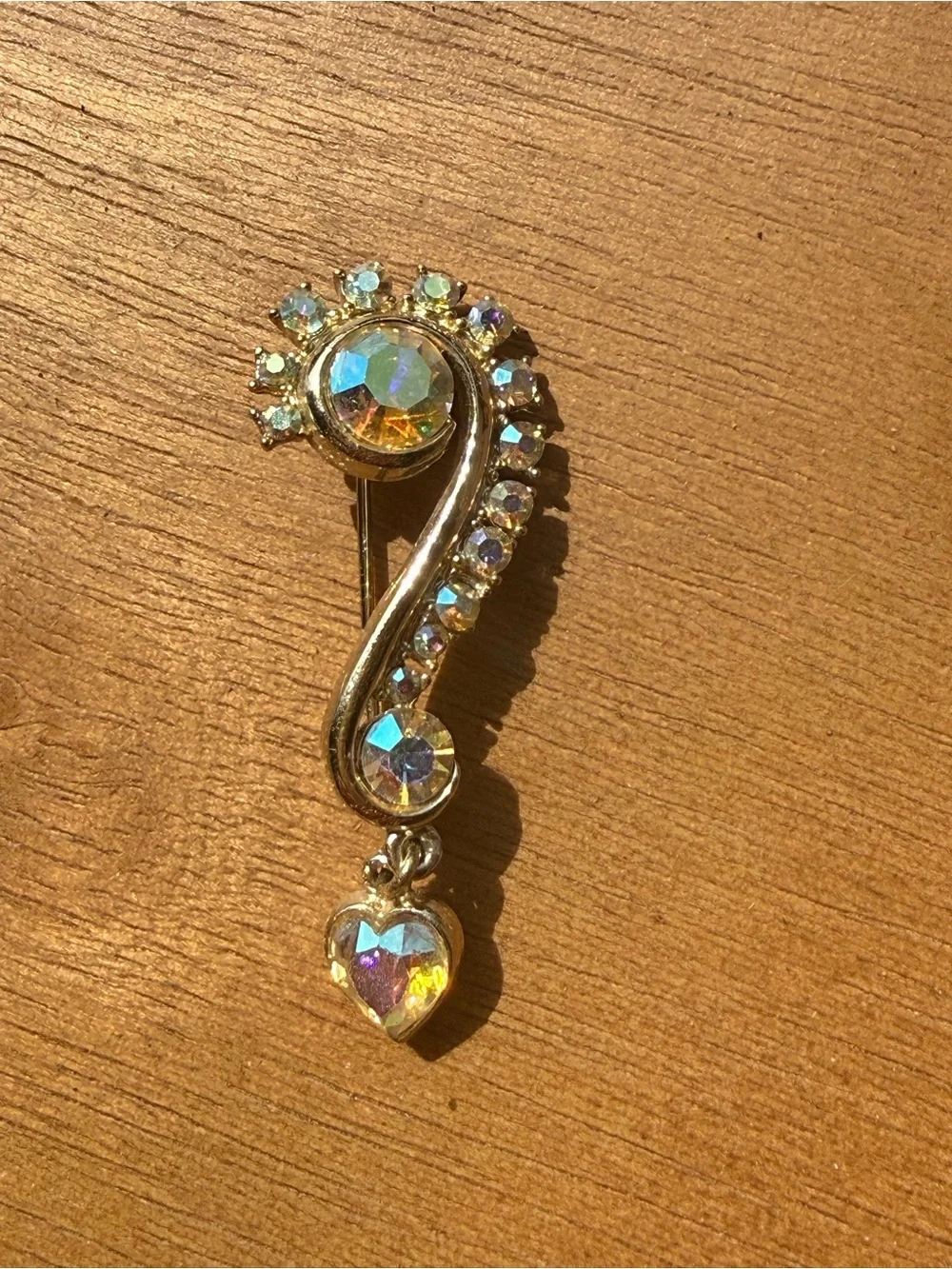 Vintage iridescent aurora borealis pin brooch w heart